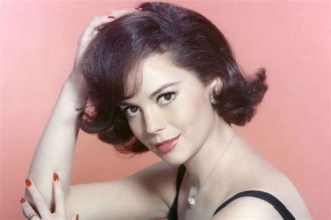 20 Haunting Questions That Still Linger Over Natalie Wood’s Final Night