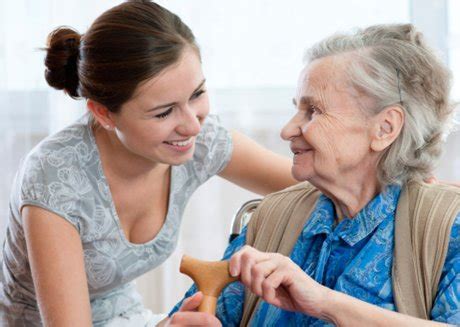 Guide to Helping the Elderly Move House | reallymoving