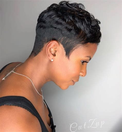 The perfect pixie cut black women look requires a special edge gel 21