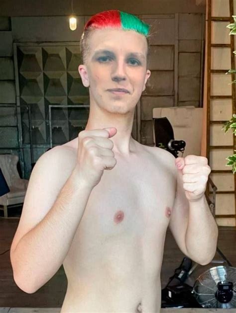 Пин на доске Стримеры