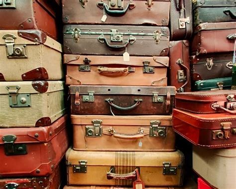 arrived early heres   store  luggage  traveling