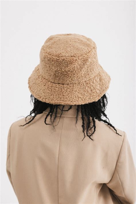 Jackson Sherpa Bucket Hat | Warm & Packable Hat for Women