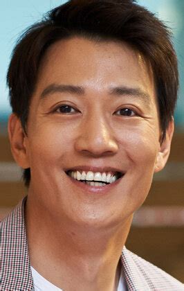 Ким Рэ-вон (Kim Rae-won): фильмы, биография, семья, фильмография ...