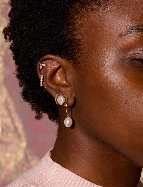 Types of Ear Piercings to Try in 2020 — Conch, Tragus, Helix | Allure