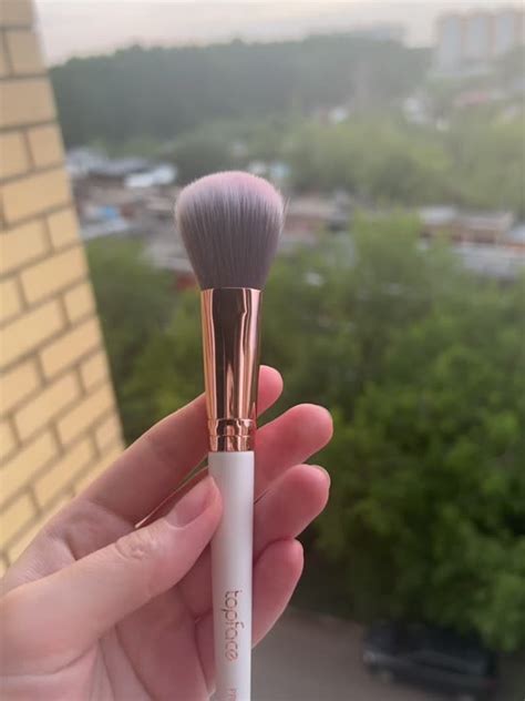 TOPFACE Кисть для макияжа лица купить по цене 329₽ в ЛЭТУАЛЬ