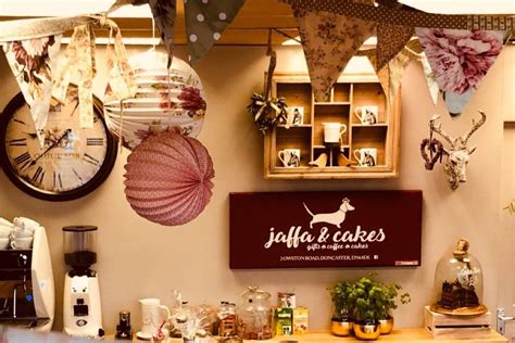 Jaffa & Cakes in South Yorkshire - Wedding Cakes | hitched.co.uk