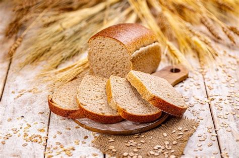 premium photo healthy bread concept