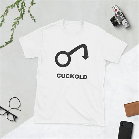 Cuckold Husband Hot Wife Unisex T-Shirt - Walmart.com