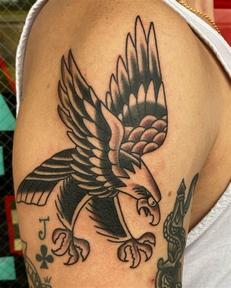 eagle tattoo traditional eagle tattoo mexican eagle tattoo eagle