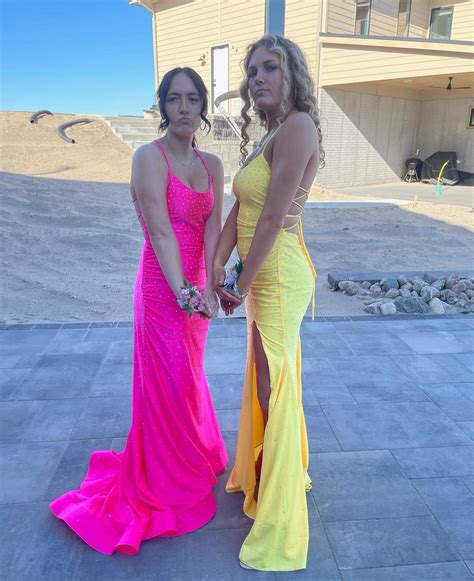 brylee schuman | why be moody when you can shake your booty #senyaprom