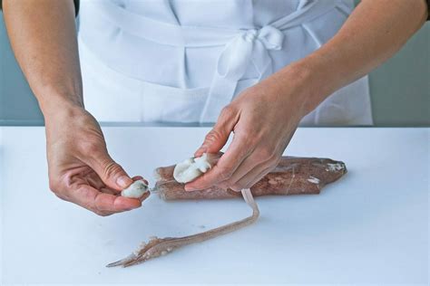 How To Prepare a Squid - Leiths Education