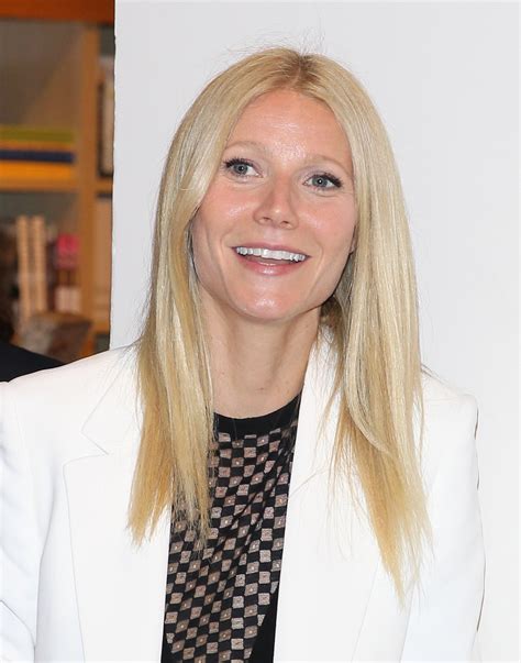 Gwyneth Paltrow Book signing at Williams-Sonoma in Beverly Hills on Apr