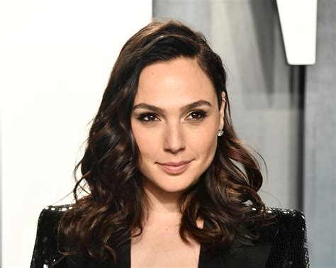 Gal Gadot discusses that controversial ‘Imagine’ video – New York Daily