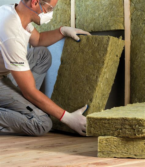 Wełna mineralna Skalna czy szklana? - Dom Energooszczędny