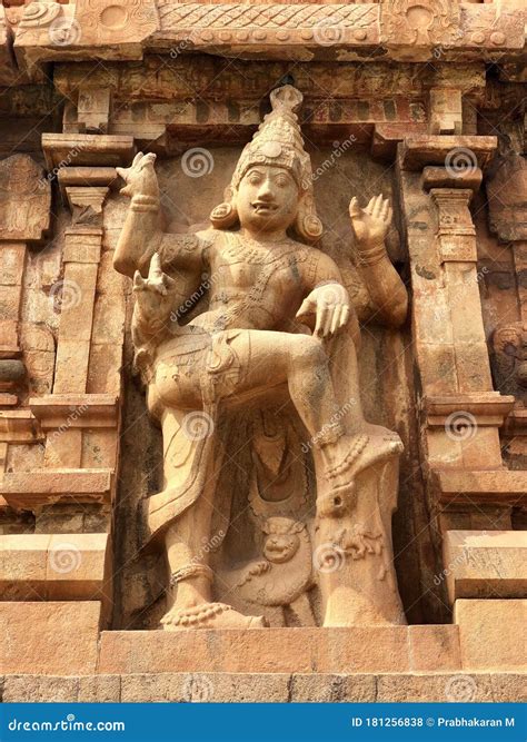 Brihadeshwara Temple Architecture 1