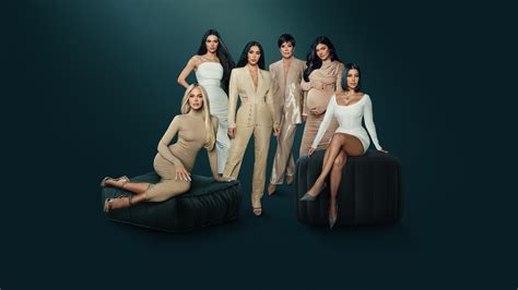 Khloe Kardashian, Kim Kardashian, Kourtney Kardashian, Kris Jenner 4K