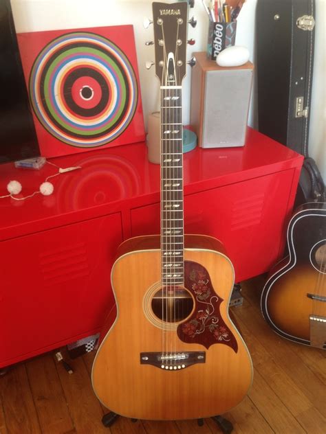 FG-300 - Yamaha FG-300 - Audiofanzine