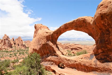 day   stone giants unveiling  mystique  arches