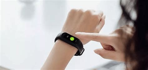 NFC браслет от Сбербанк для бесконтактной оплаты