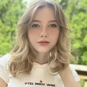 zoe-moore Nude Photos & Videos - I Nudes - Celeb Nudes