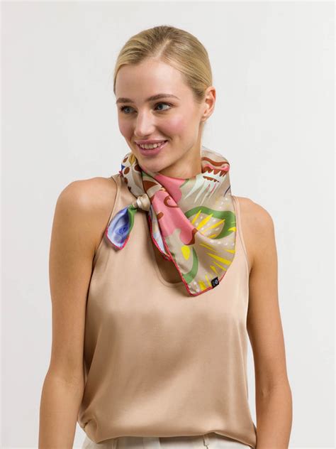 FRAAS | Your online store for scarves, shawls, ponchos & more – FRAAS Shop