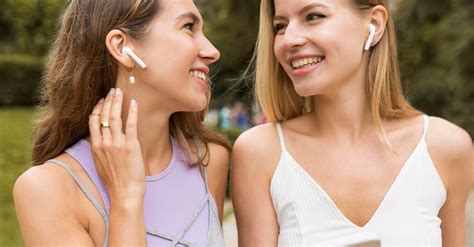 how to connect 2 airpods to one ipad