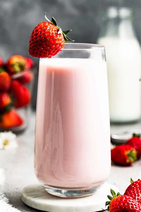 Homemade Strawberry Milk | Diethood