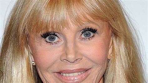 Britt Ekland: Ohne Männer ist sie glücklich | BUNTE.de