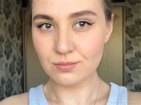 Если очень хочется, то можно: идеальная нюдовая бальзамная помада ...