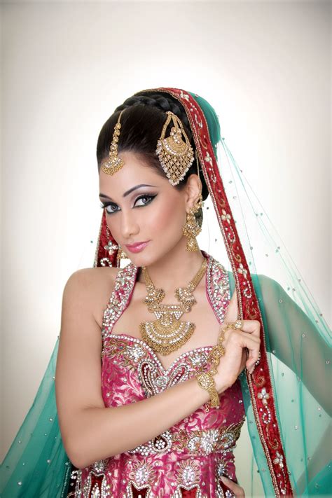 natasha bhalla mistry   artistehair stylist
