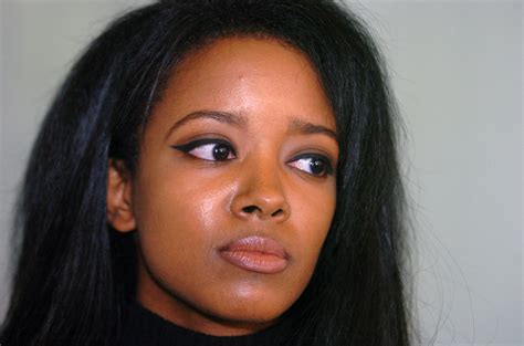 Horror: halálba vetette magát kisfiával az egykori Playmate - Blikk