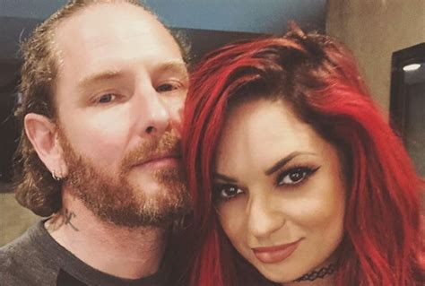 Slipknots Corey Taylor Marries Cherry Bombs Alicia Dove - Heavy News