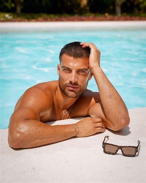 Simone Susinna Fanpage | @susinnasimone just amazing ♥️♥️♥️ #