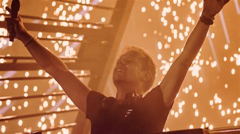Armin van Buuren Celebrates 10 Years of "This Is What It Feels Like ...