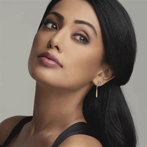 The Izna Drop Earrings | BlueStone.com