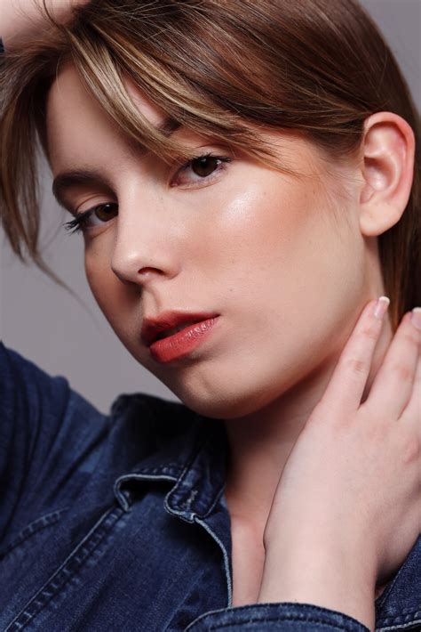 HENA H — Fashion Model Agency