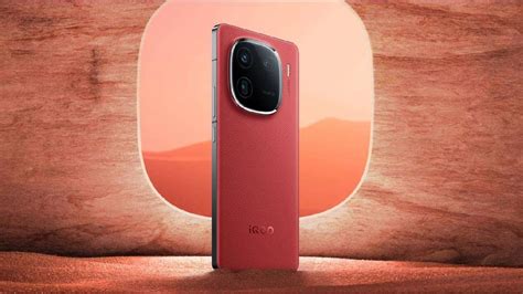 “iQOO 13 5G: A Powerful Flagship with Stunning Display and Advanced ...