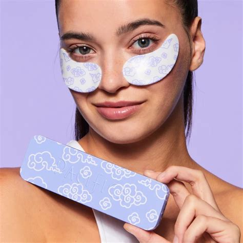 reusable  eye patches    waste skincare routine
