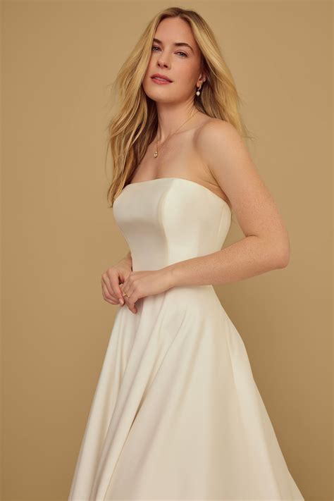GARNET DRESS | Vow'd Weddings
