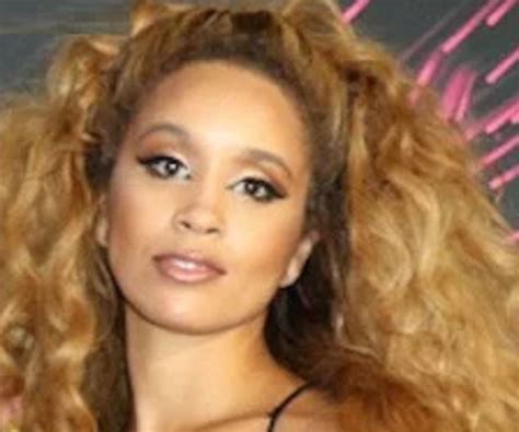 Jillian Hervey's Instagram, Twitter & Facebook on IDCrawl