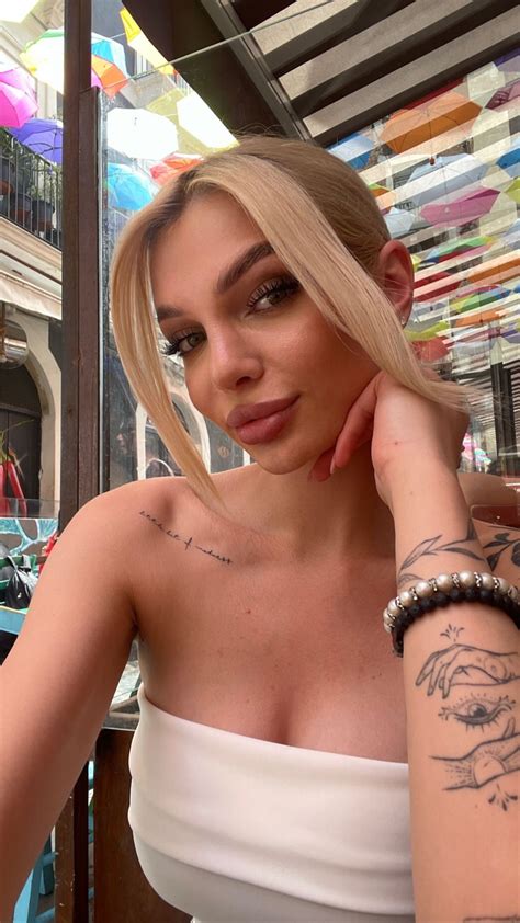 Madzia Loskot : r/SexyPolishYoutuber