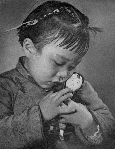 Винтажные фотографии: девочка с куклой / Это интересно / Все о куклах и ...