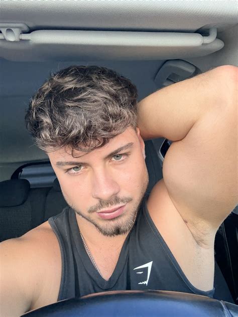 À propos de moi - Jordan Tules