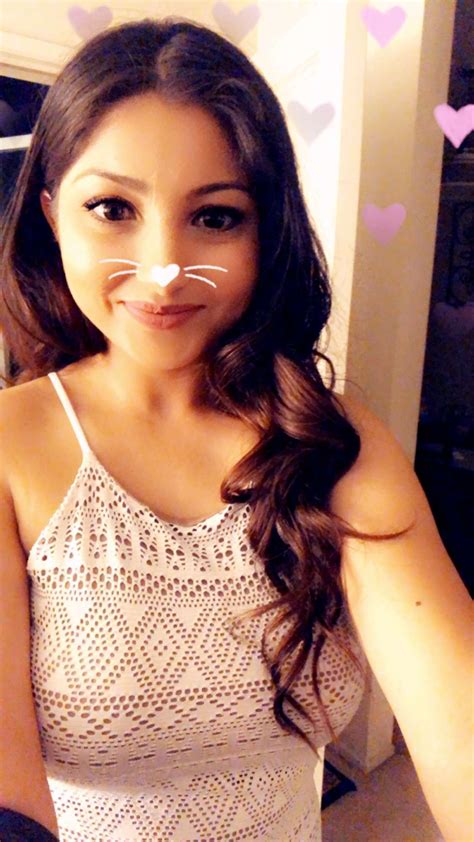 Snapchat | @ejt024 Snapchat, Crop Tops, Women, Fashion, Moda, Fashion