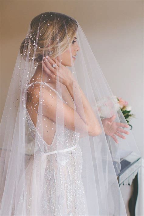 Выбираем фату: 30 необычных вариантов для смелых невест | OHMYWEDDAY