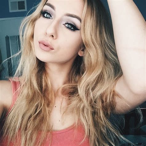 Picture of Danielle Renaee