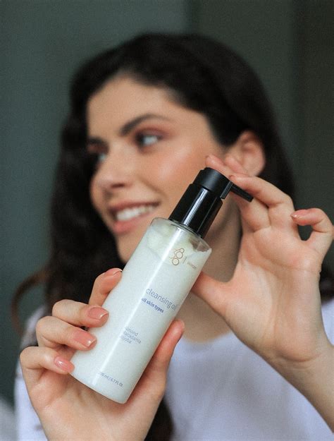 Тест на тип шкіри • 380 Skincare визначте ваш тип шкіри обличчя онлайн