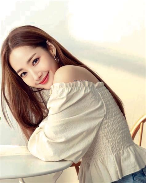 [ เลขาคิม Park Min-young Happy Birthday 37 ปี 7 รูป ]