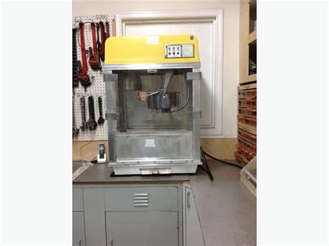 WHIZ BANG POPCORN MACHINE Surrey (incl. White Rock), Vancouver