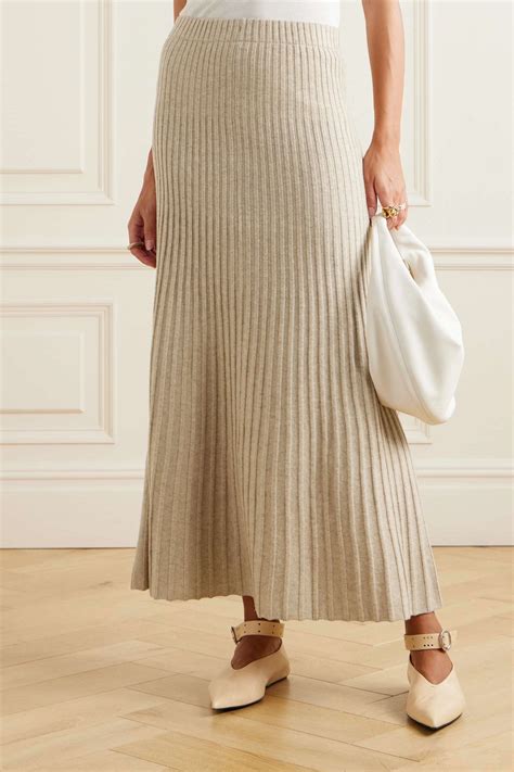 9 European Clothing Brands Everyone in Fashion Loves | Who What Wear